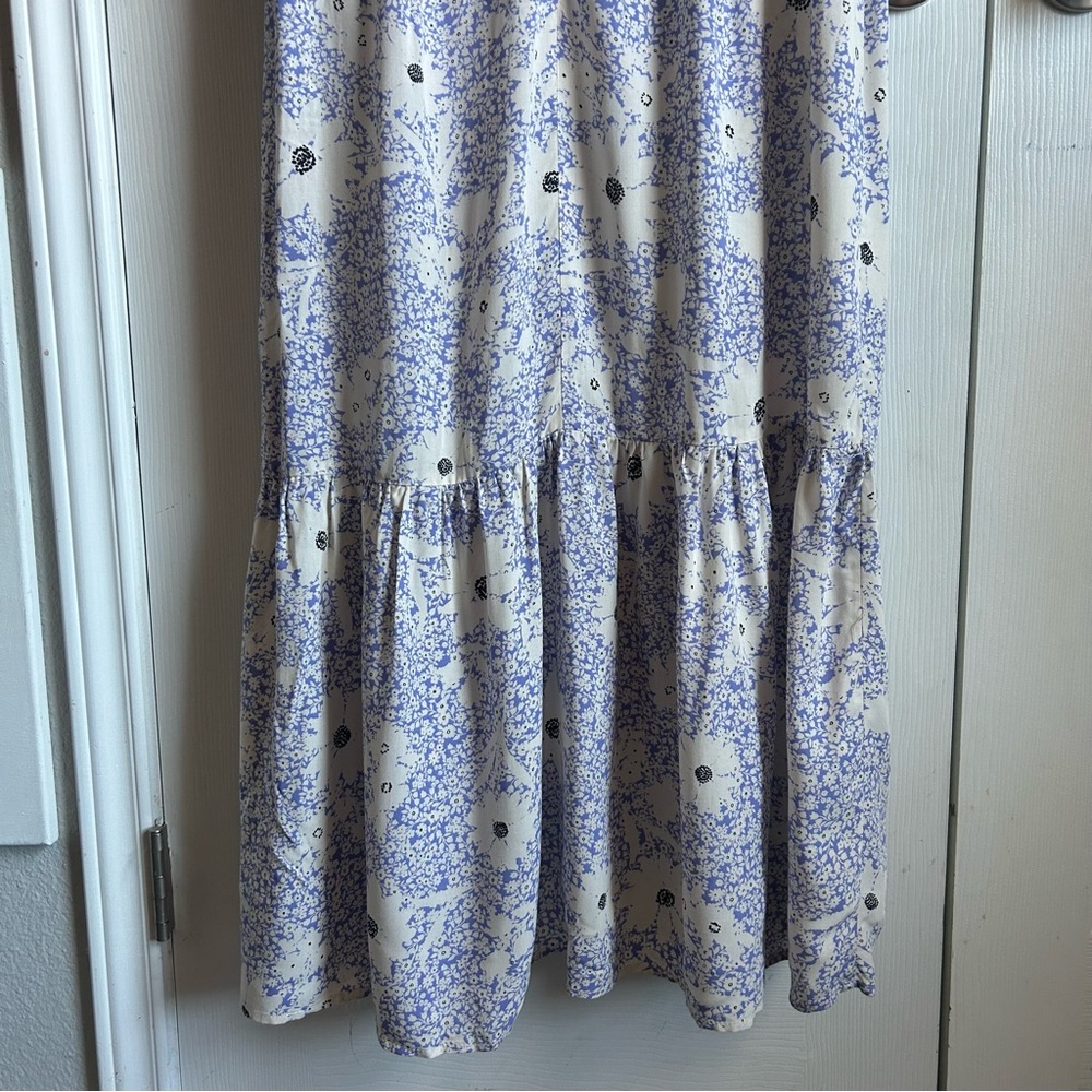 Nobody’s Child white and purple half sleeve floral midi dress - Picture 8 of 10
